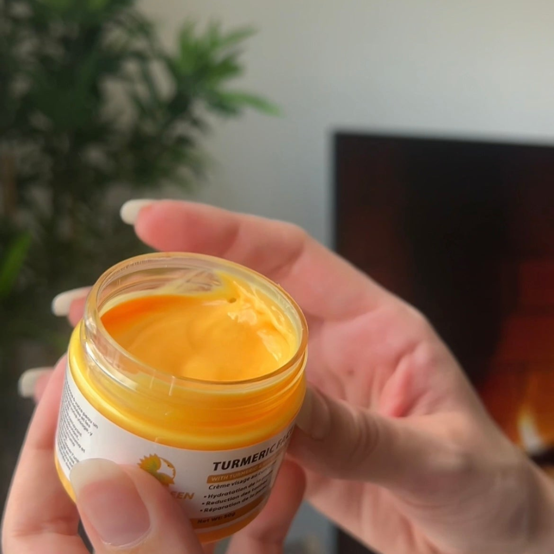 Crème hydratante au curcuma ‘’ anti-tâches’’